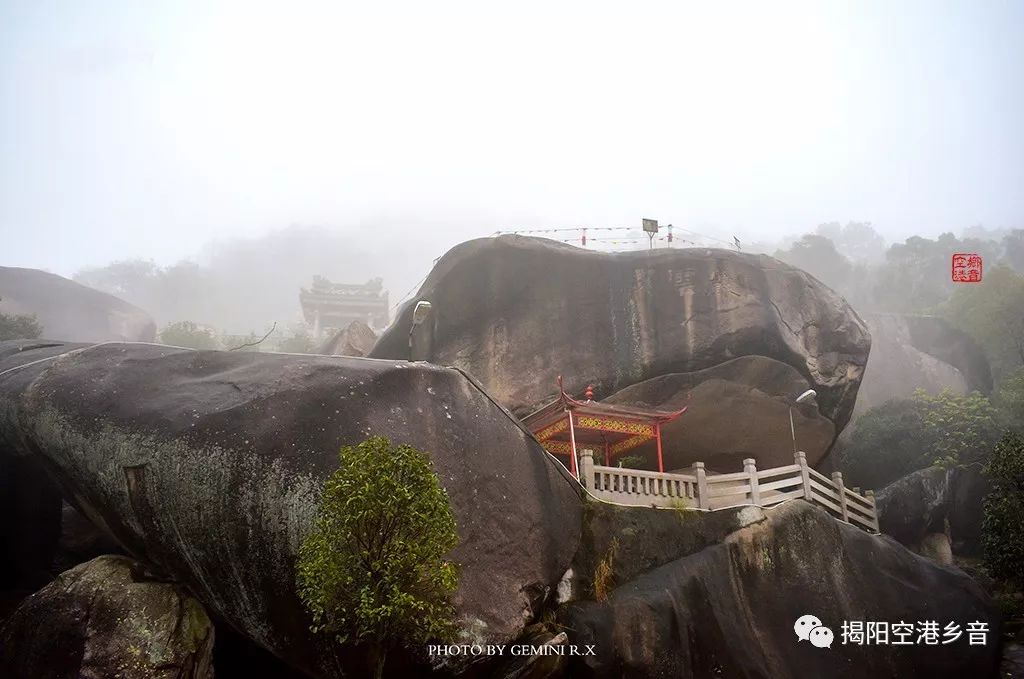 炮台风门古径景点图片