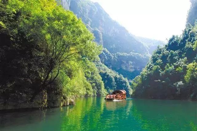 三峽湛湛長江水悠遊三峽情從三峽一路玩到重慶