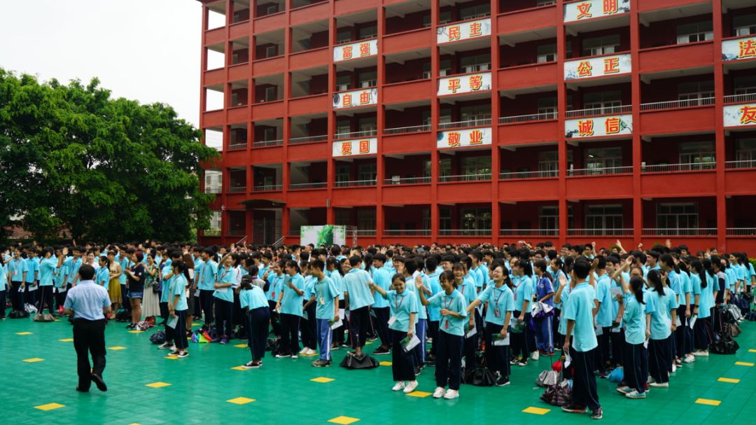 凤霞中学浸潭一中回澜中学清新区第三中学何黄玉湘中学不讲不知道