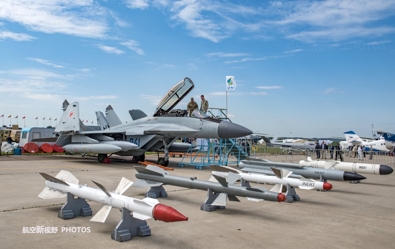 海军航空兵现役飞机图片