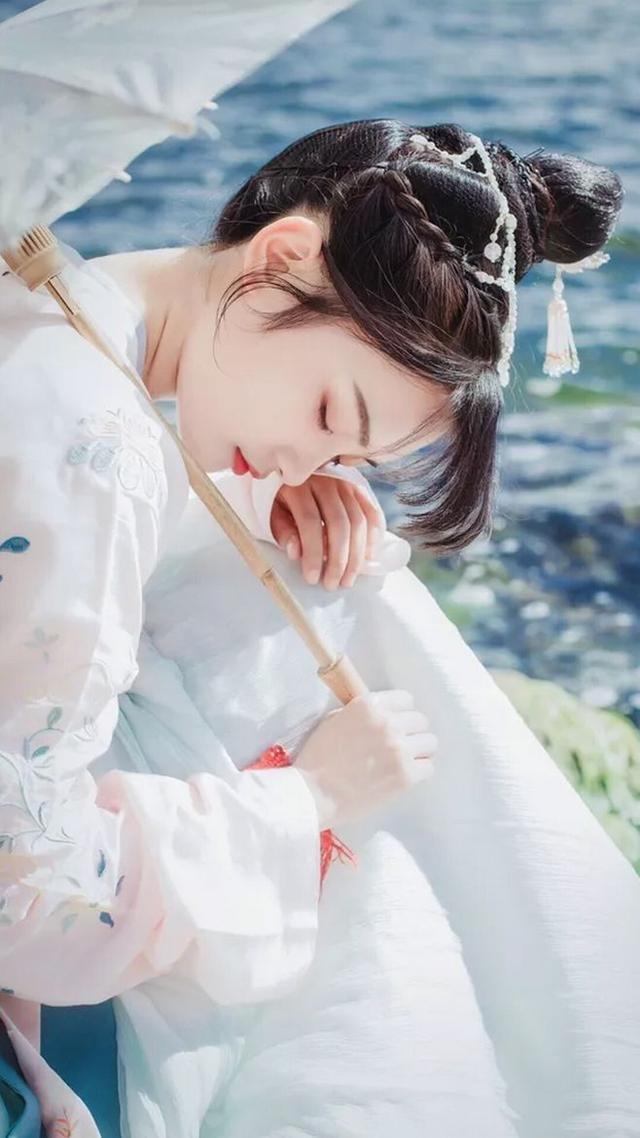 擁有傾國傾城美貌的三大星座女,男人眼中的萬人迷,大美人!