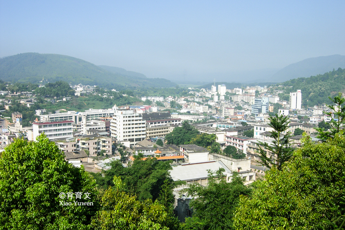 原创畹町是全国袖珍城市的国家级口岸,是关乎中华民族生死存亡的小镇