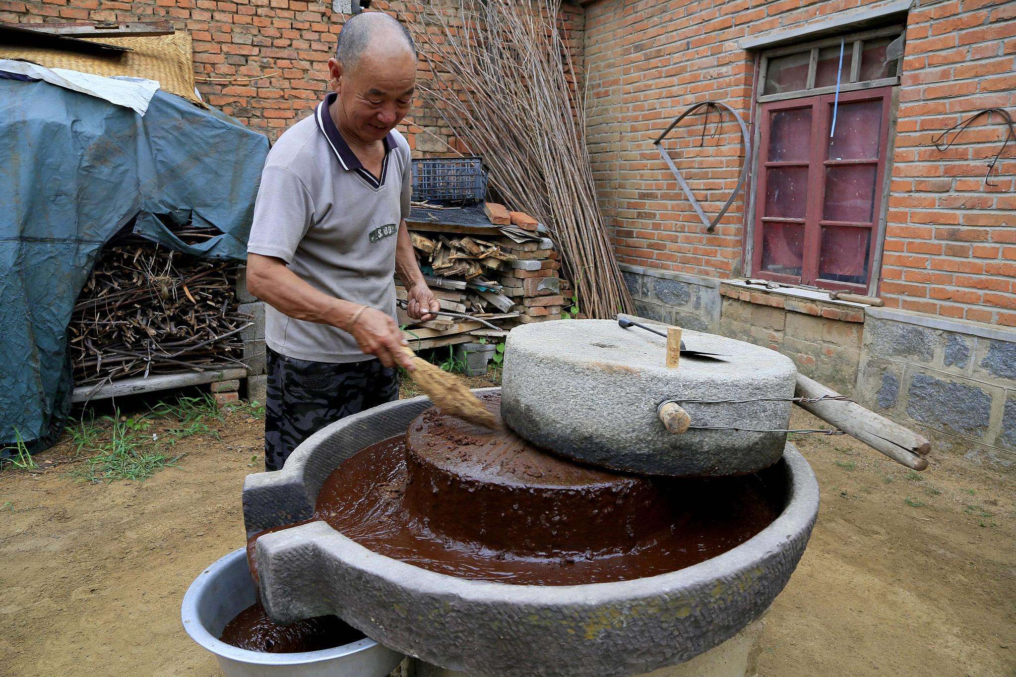 古代石磨香油图片图片