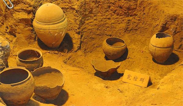 古人智慧不可小觑考古发现6千年前的瓮葬专家说很有创意