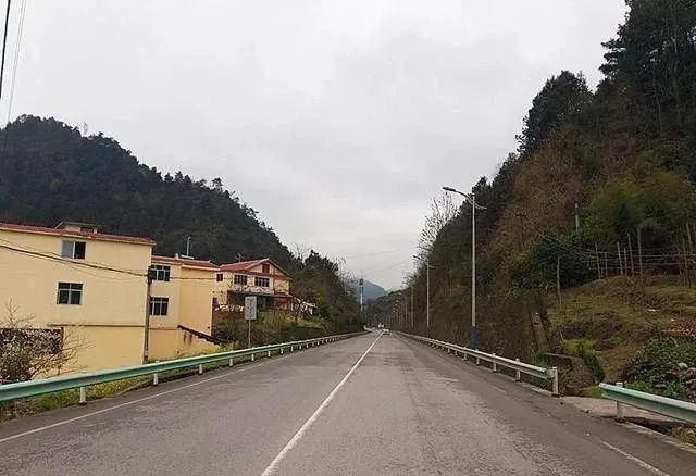 全面完成幸福里路,小圍寨大橋改擴建,南出口大道聯絡線,鳳囀路延伸