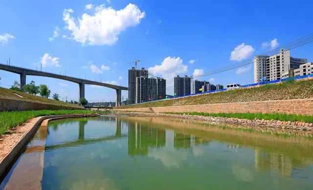 才知道,西河的大名叫沮水,也称沮河,源于陕西省铜川市耀州区西北长蛇