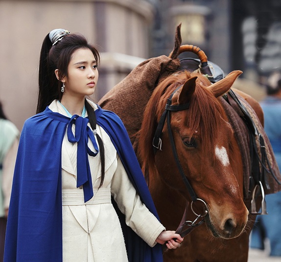 原创古装剧中的骑马照刘亦菲赵丽颖很帅气只有她被网友吐槽