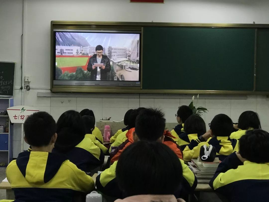 黄岩实验中学招生太不公平_黄岩实验中学校服款式