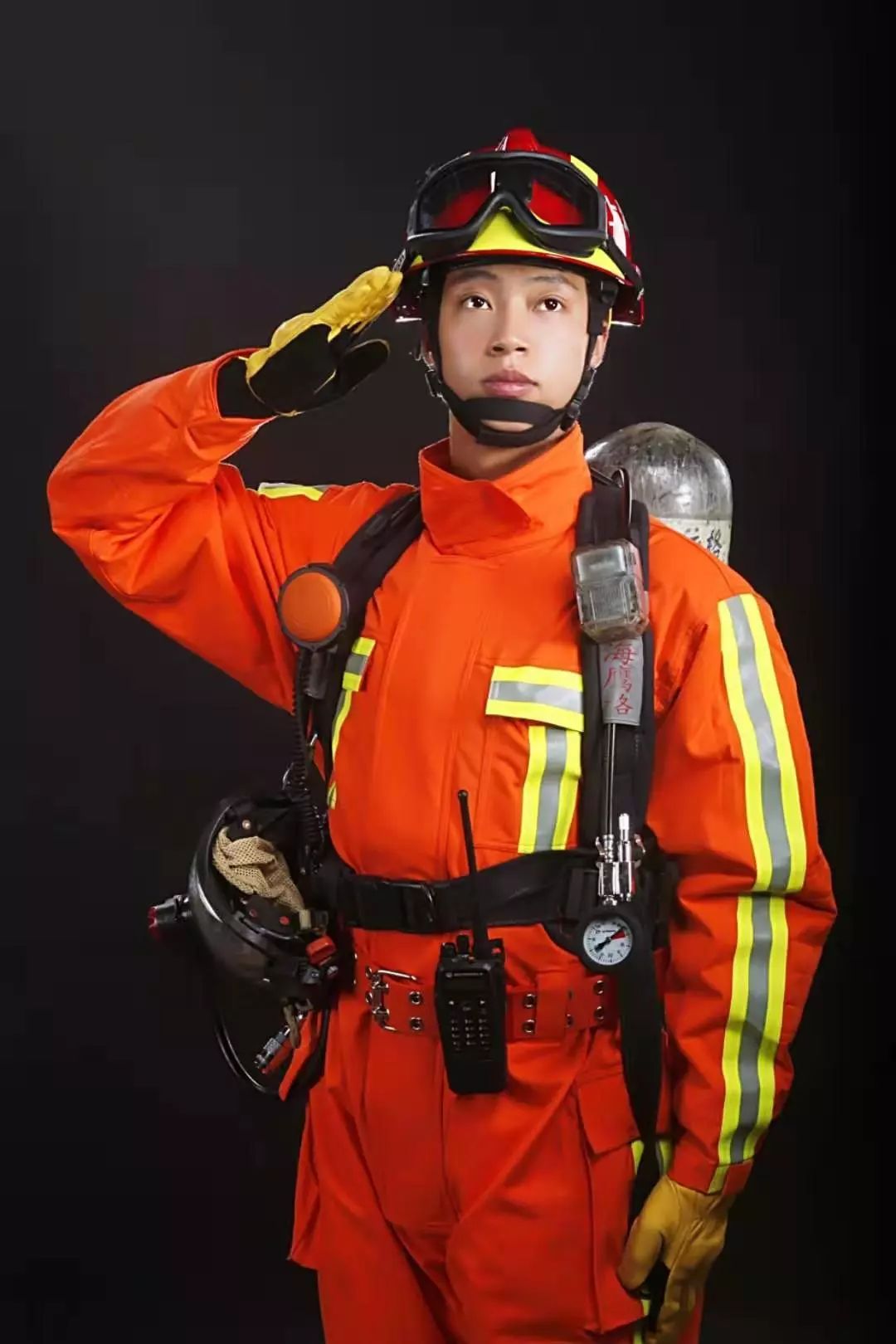 中国消防员图片大全图片