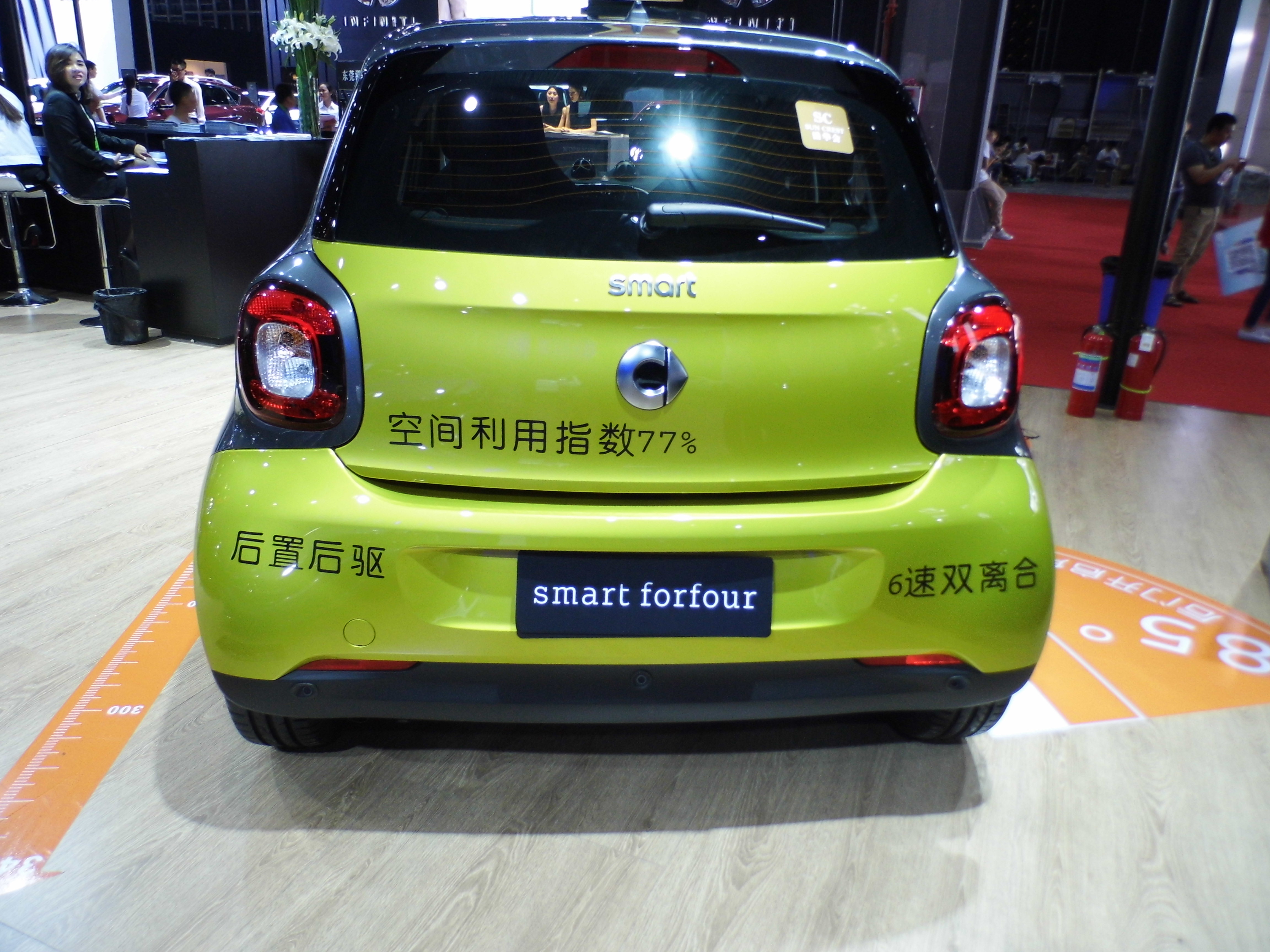 全新smart forfour 4门4座车 52千瓦激情版