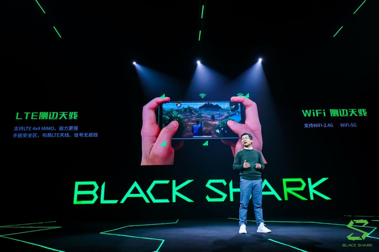 揭秘“操控之王”黑鲨游戏手机2引发尖叫的六大密码-最极客