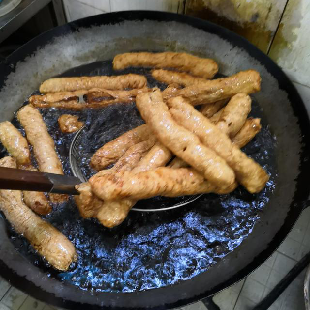 潮汕肉卷的正宗做法大揭秘,老師傅們一輩子心血別錯過