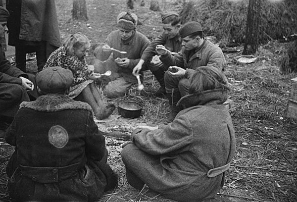 苏联平民伙食图片