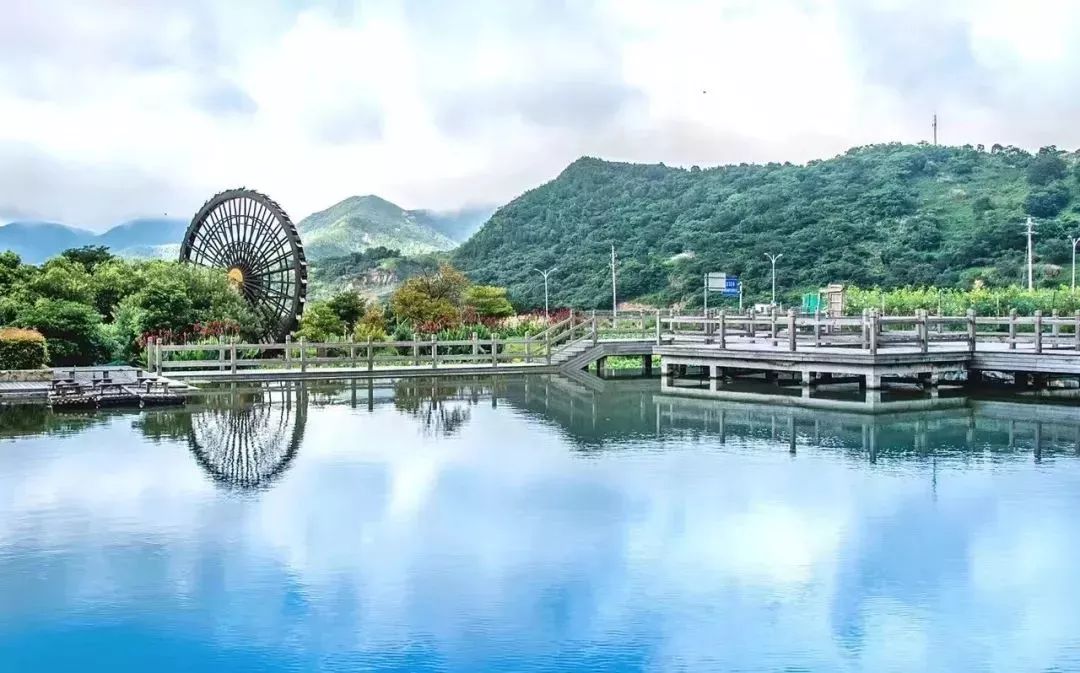 01 展茅,令人留戀的田園鄉村 展茅的四季永遠有著最迷人的模樣,幹施岙