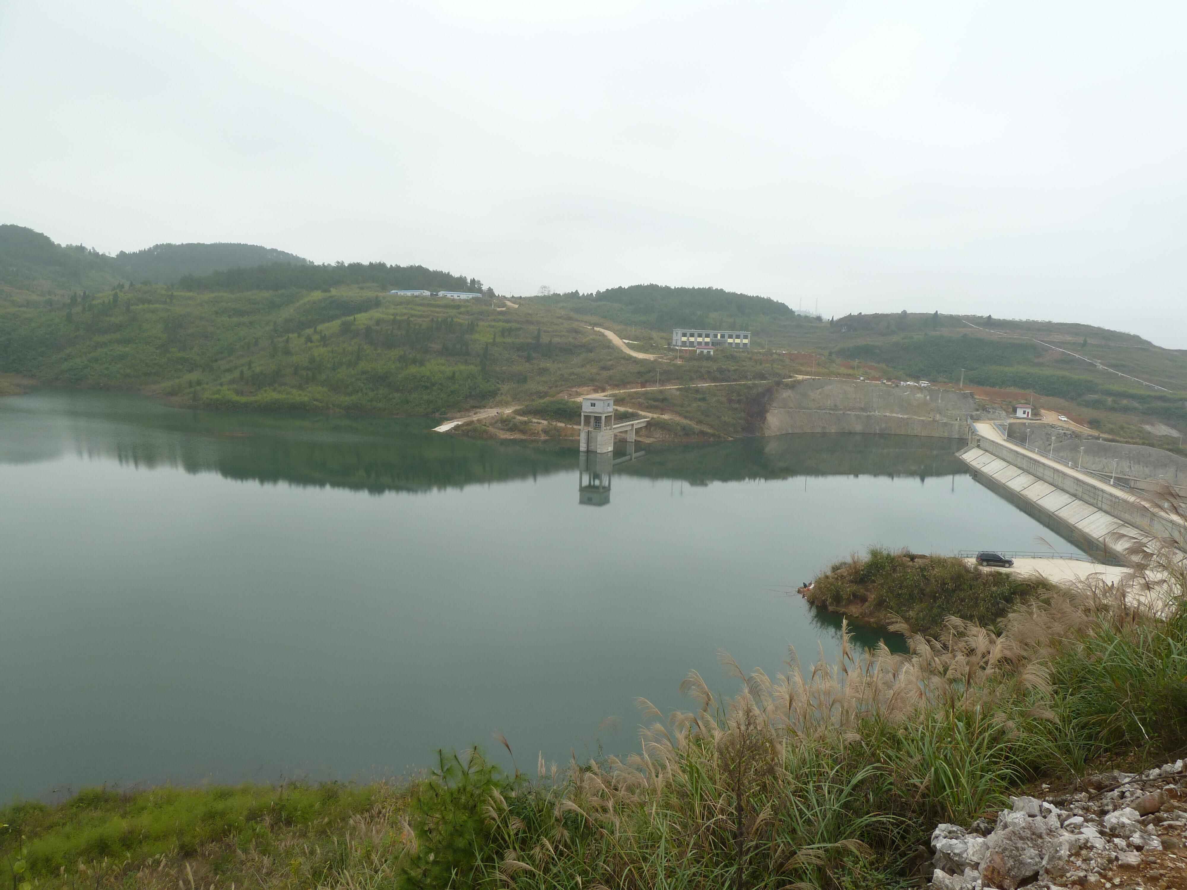 白岩滩水库图片