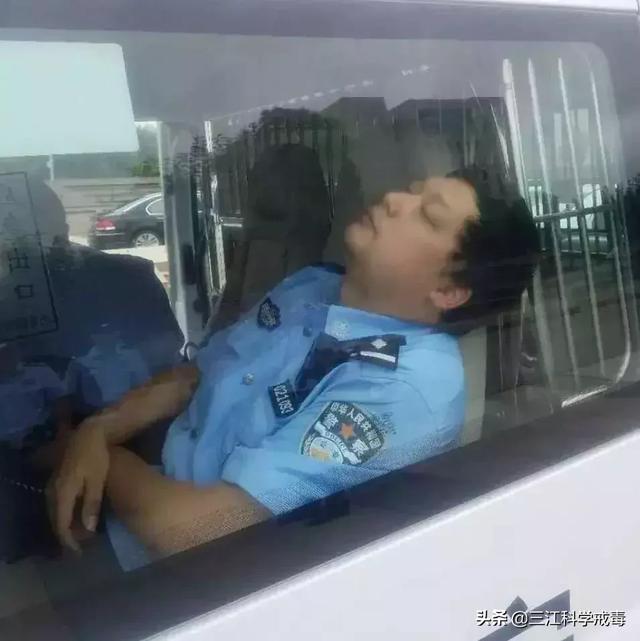 3亿国人睡眠障碍有数百万警察根本没得睡