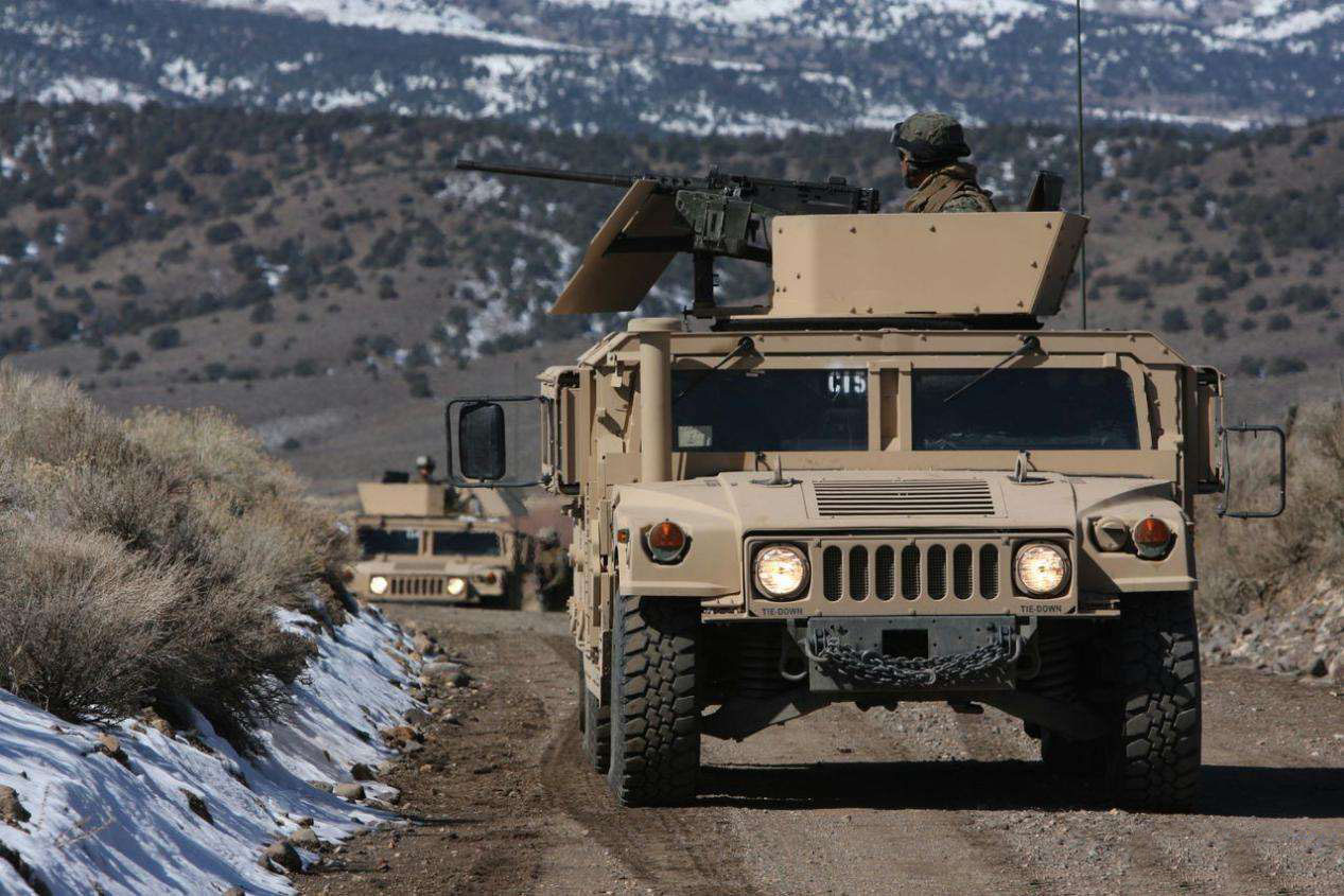 造价300亿装备上万辆美军新型步兵装甲车将取代悍马