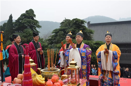 太上老君圣诞法会图片