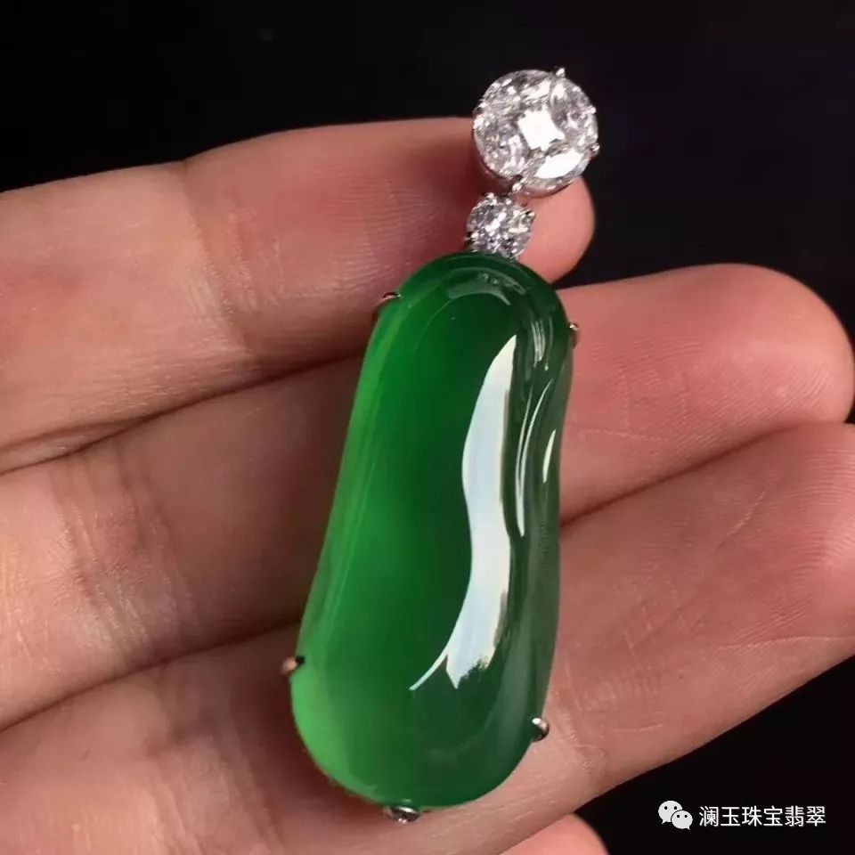 翡翠叫翡翠的传说(翡翠叫翡翠的传说是什么)