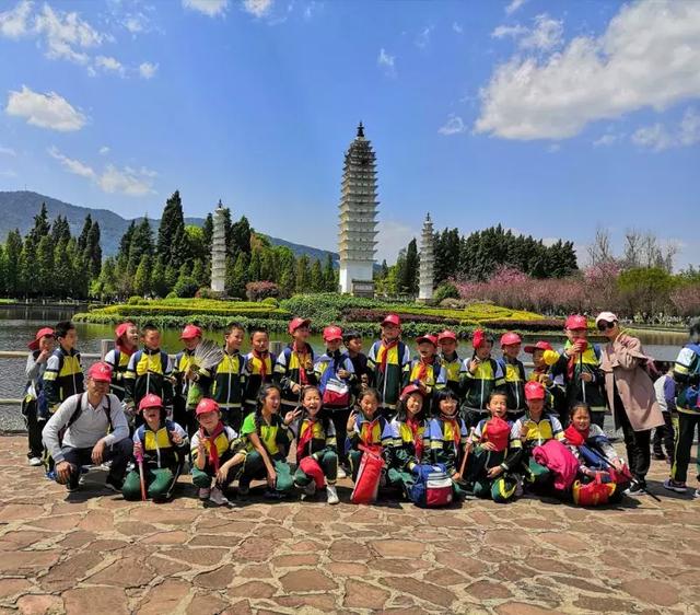 三亞研學旅行海青外國語實驗學校春季研學雲南民族村體驗多彩民族文化