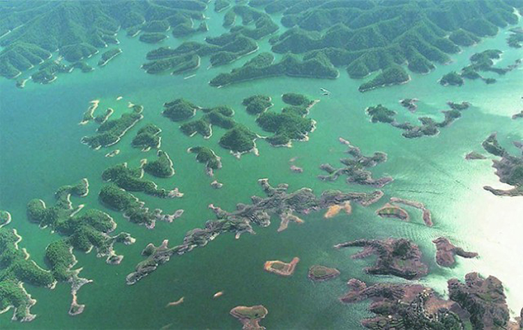 淹没在中国千岛湖下的神秘古城
