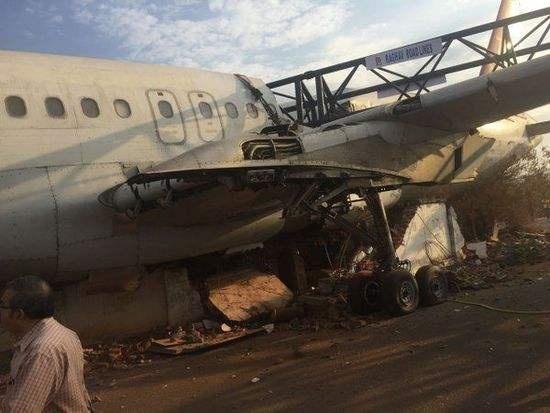 印度侵略它国遭报复,本国波音747客机遭炸弹袭击,329人全部罹难