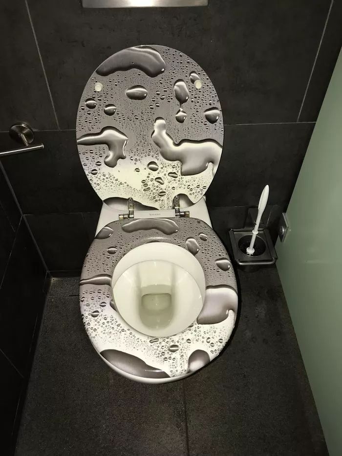 网友们po出那些失败的奇葩厕所设计,设计师们,你们来用一下
