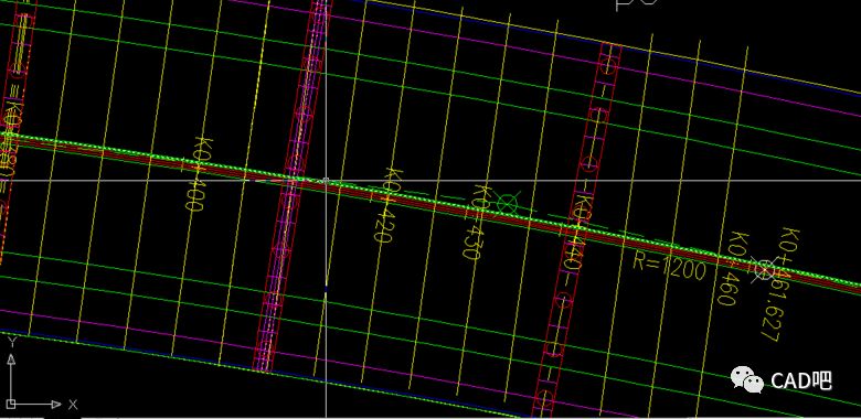 cad怎么控制桥梁及道路曲线段路面的标高