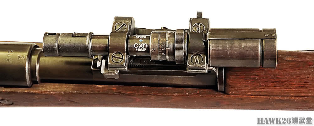 二战中,有多个厂家制造过zf 41瞄准镜,这个zf 41瞄准镜上的cxn铭文