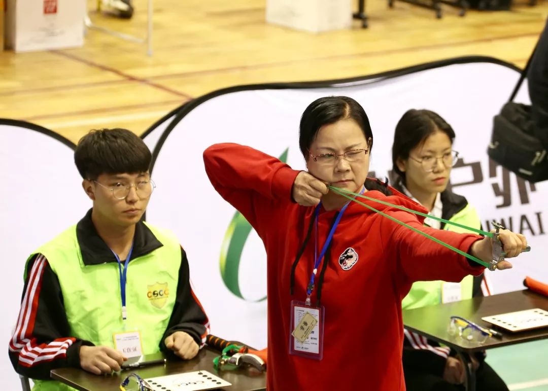 国内各协会,俱乐部之间也通过各类弹弓竞技比赛加深了交流和学习