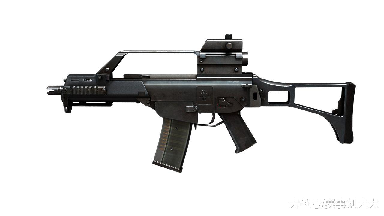 g36c是突击枪g36k的短枪型,在移动速度,切换速度和装弹速度上都要优于