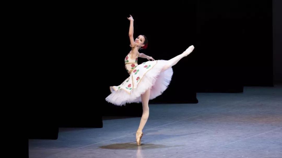 丹麦芭蕾舞天使女孩图片