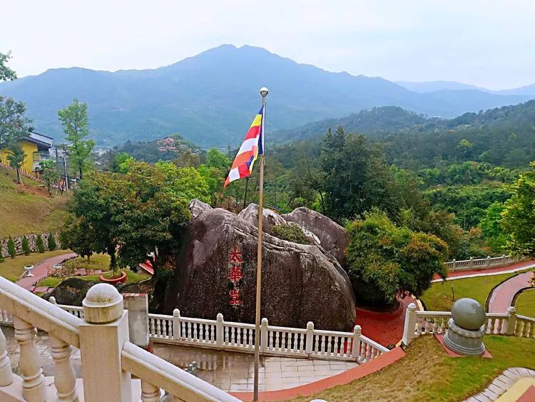 现在才知道同安莲花山上有古迹可一览同安城胜景