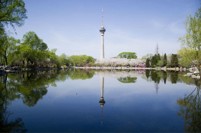 玉淵潭公園北京觀看中央電視塔最好的位置