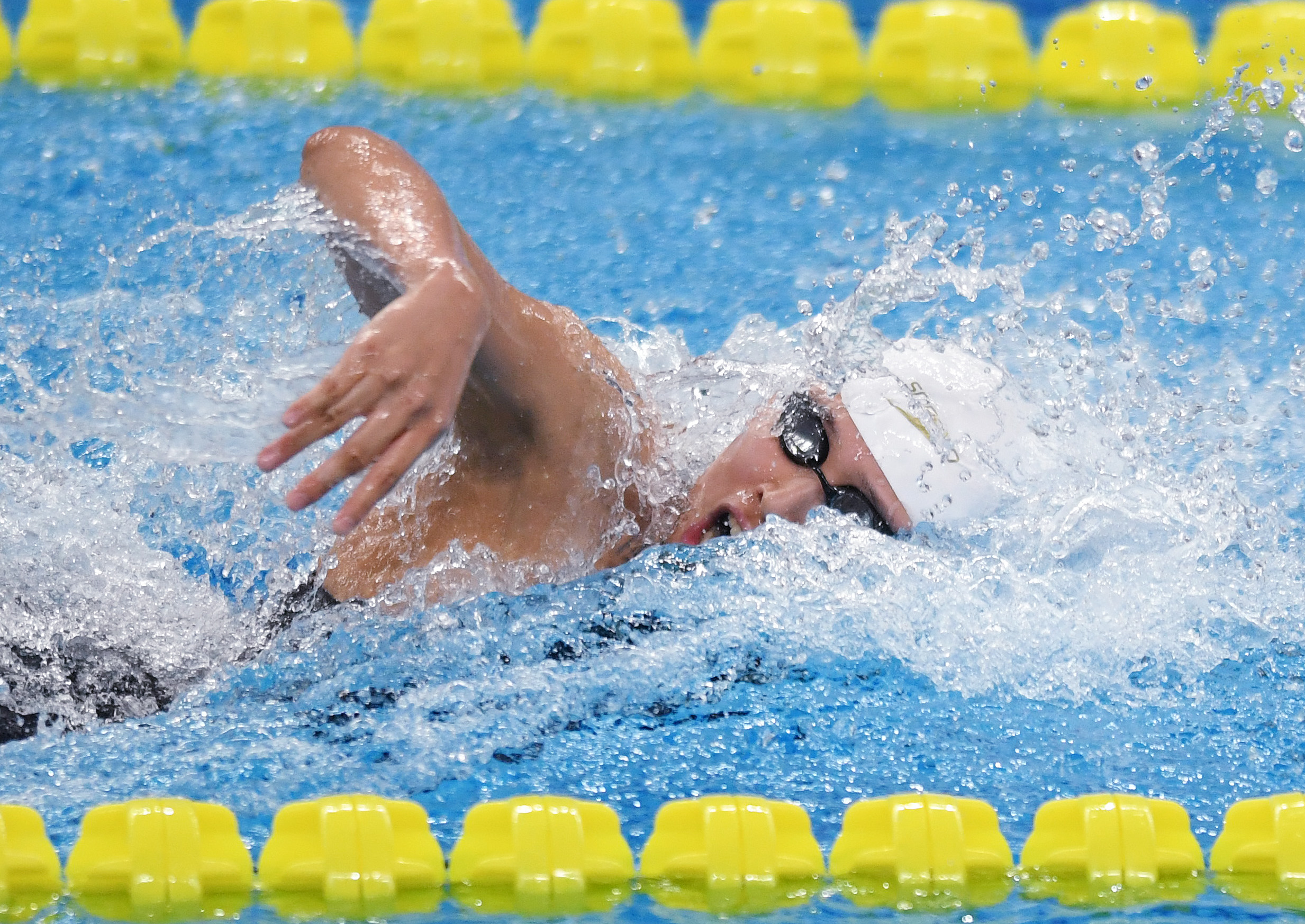 游泳—全国冠军赛:浙江队获女子4x100米混合泳接力冠军