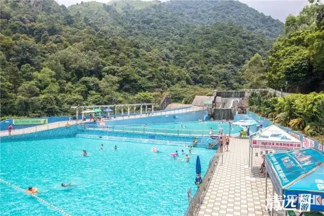 尖山温泉游泳馆图片