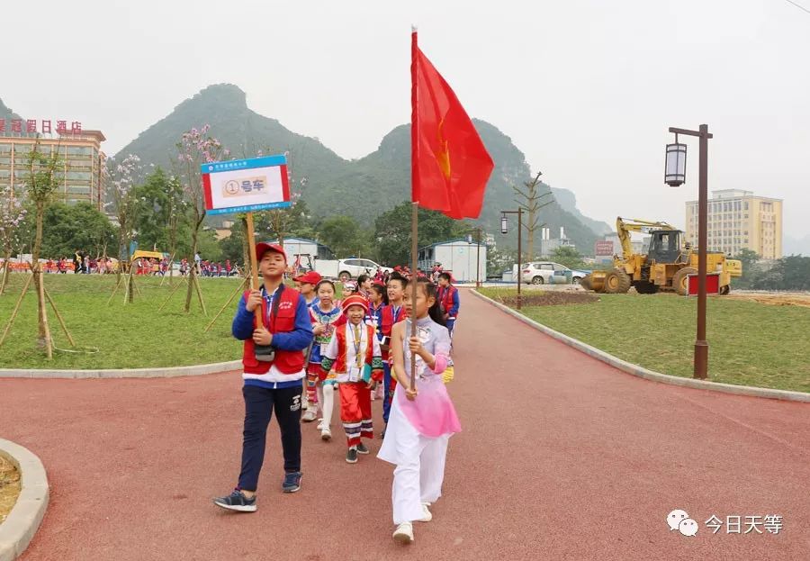 天等县城关小学图片