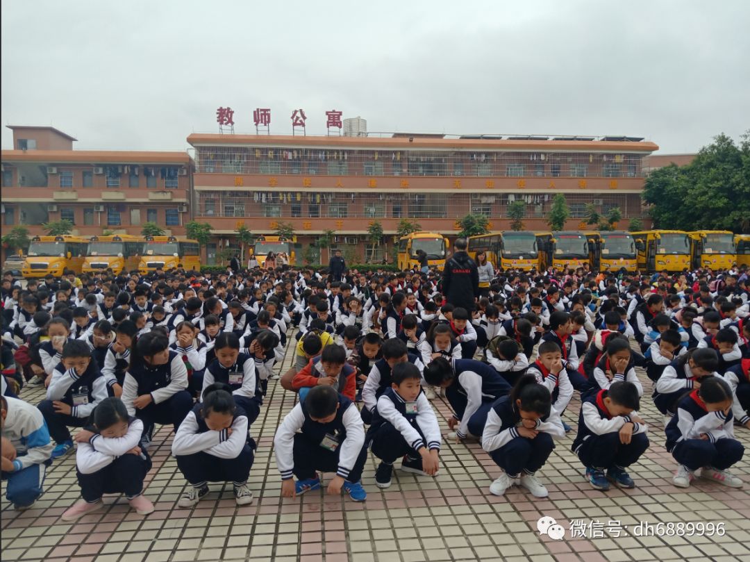 福田东湖实验学校图片