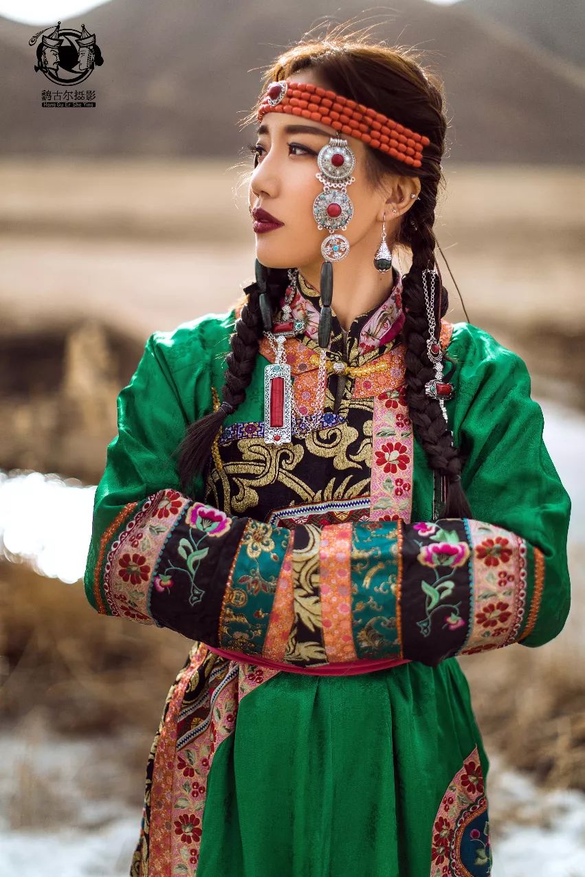 蒙古美女科尔沁图片