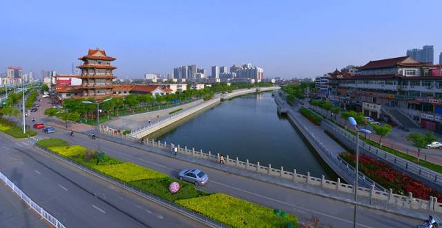 滄州市在運河區規劃了小南門商業區,積極謀劃大運河兩岸的泊頭,南皮