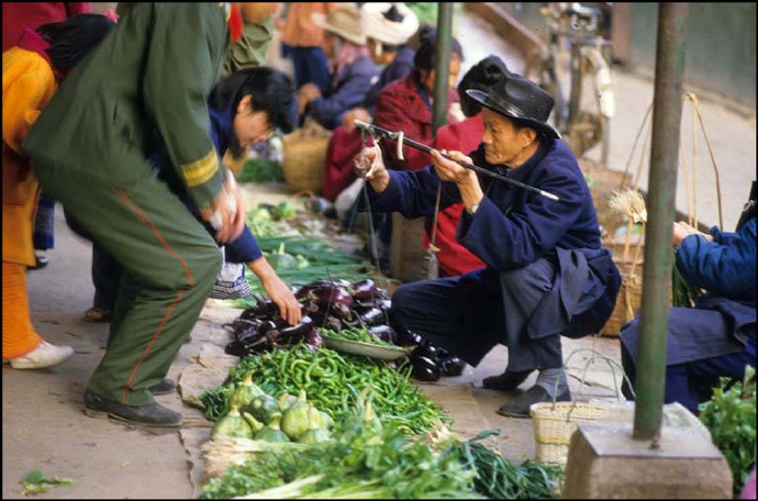 1986年的中国老照片:老百姓真实的生活方式