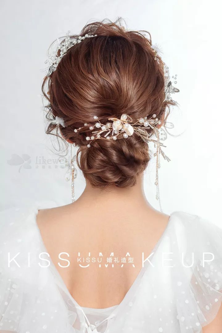 鲜花白纱中式新娘发型合集有你喜欢的吗