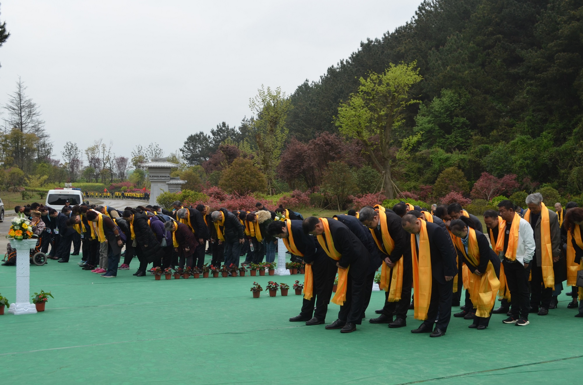 貴陽鳳凰山公墓2019清明公祭祈福暨節地生態安葬儀式圓滿禮成