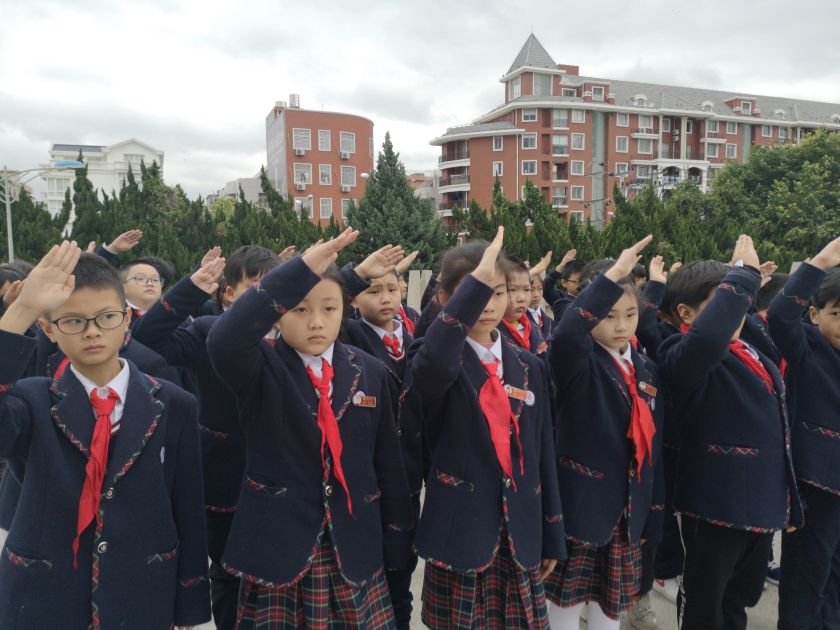 福建福清崇文小学图片