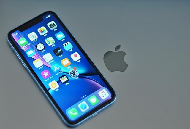 5G版iPhone又延迟？iOS 12出现5G网络什么鬼？(图1)