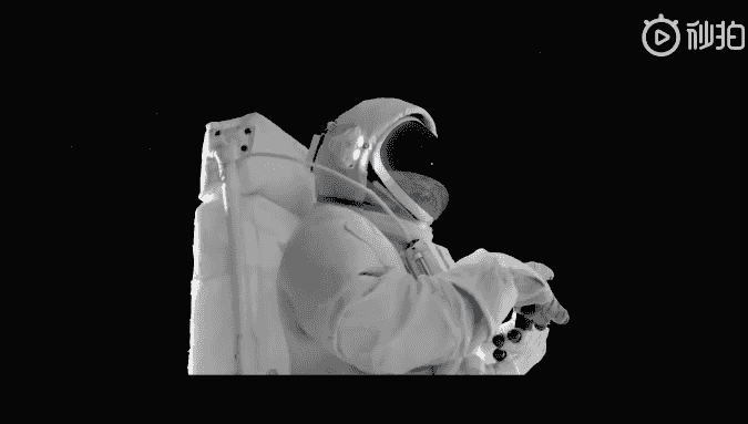 卡西欧太空人gif图片