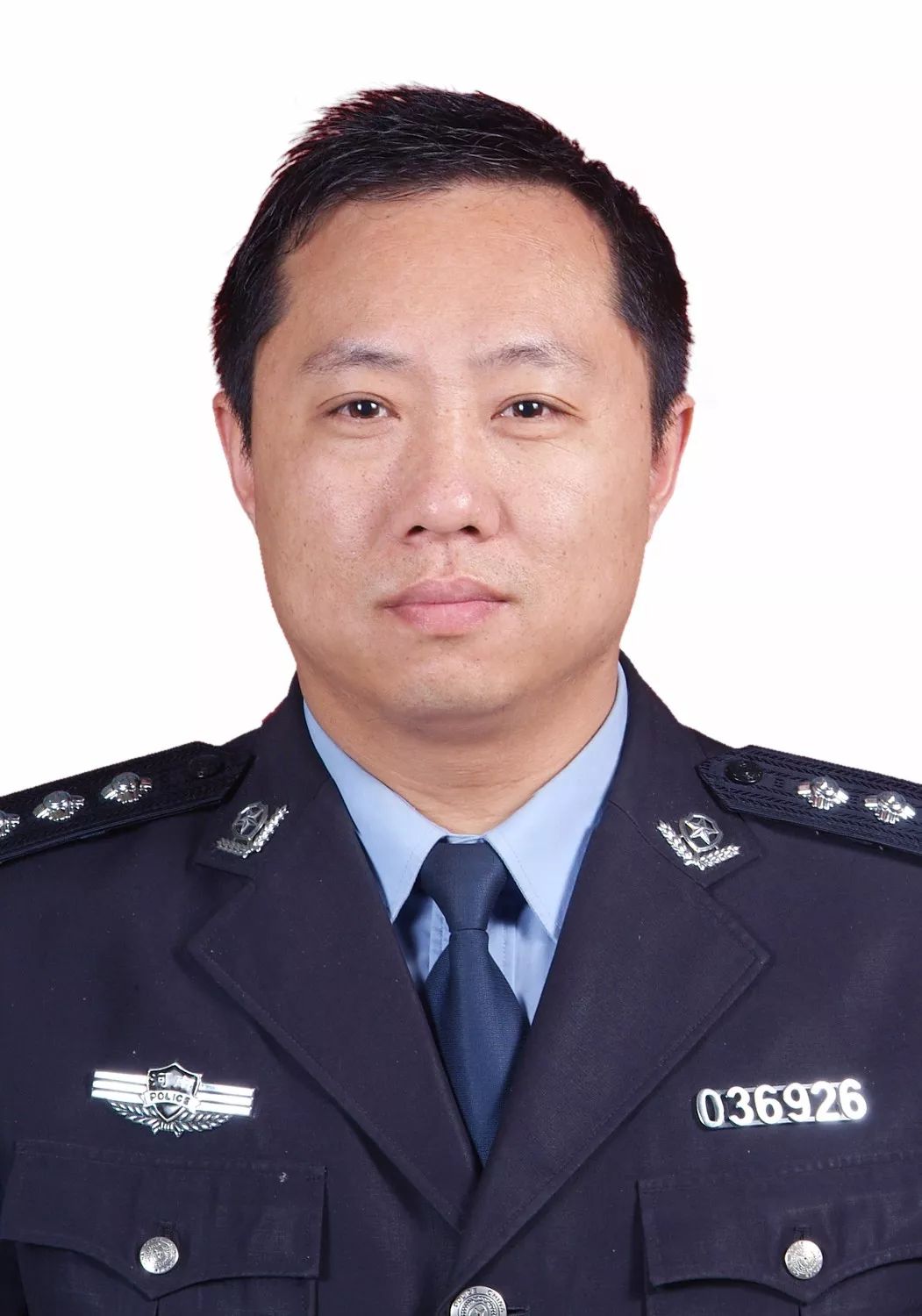 宋晨光同志2001年1月参加公安工作以来一直在原阳县公安局交警大队