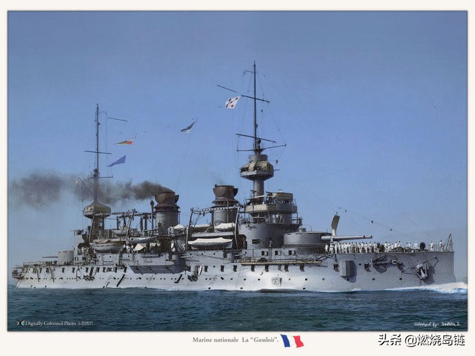 蒸汽朋克风格的法国前无畏舰查理曼大帝级战列舰