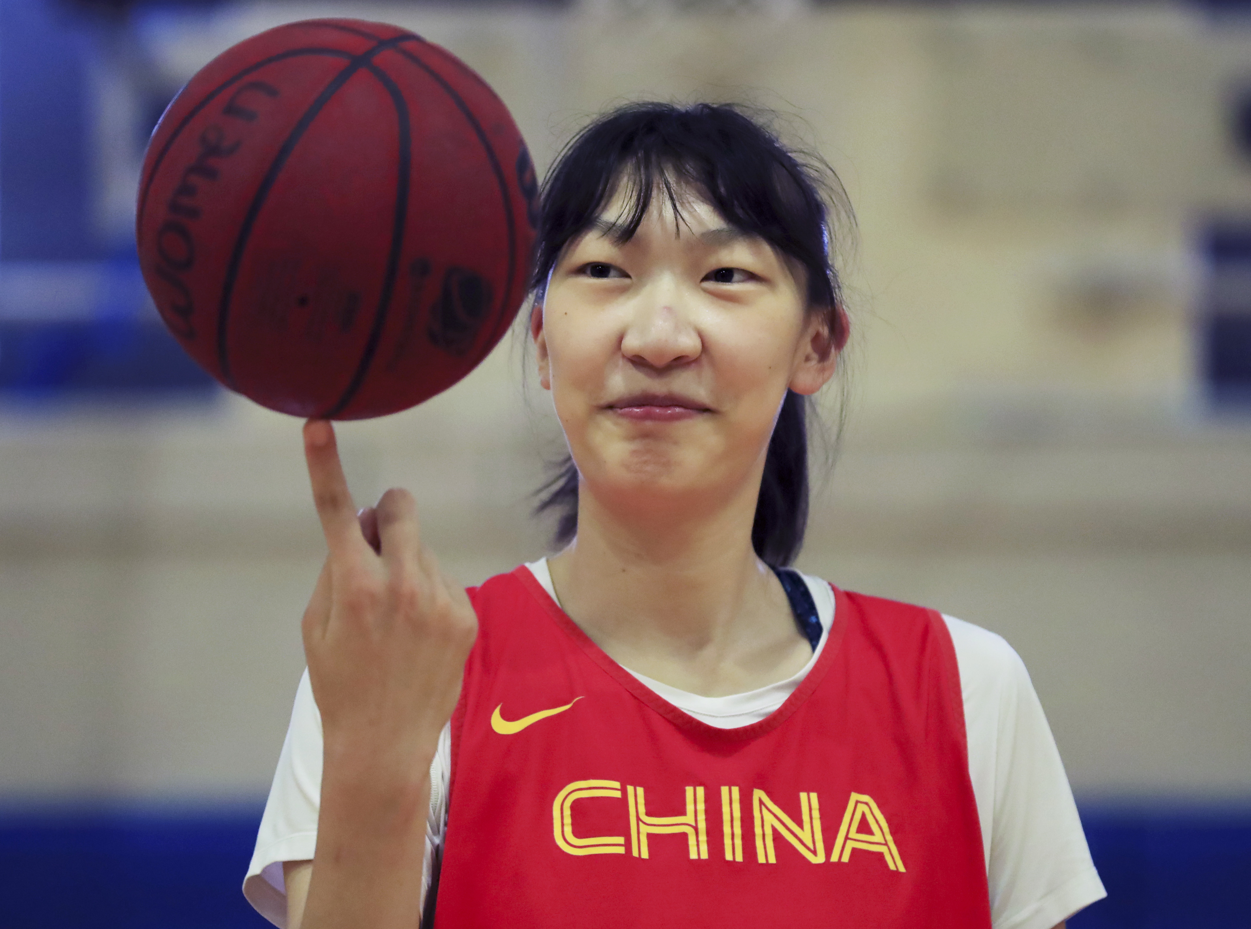 女篮球员韩旭图片
