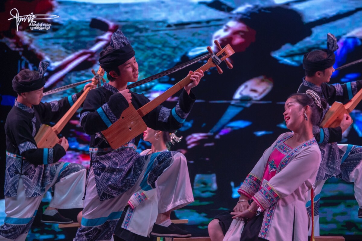 艺术来源于生活,这个民俗表演汇集了侗族文化精华
